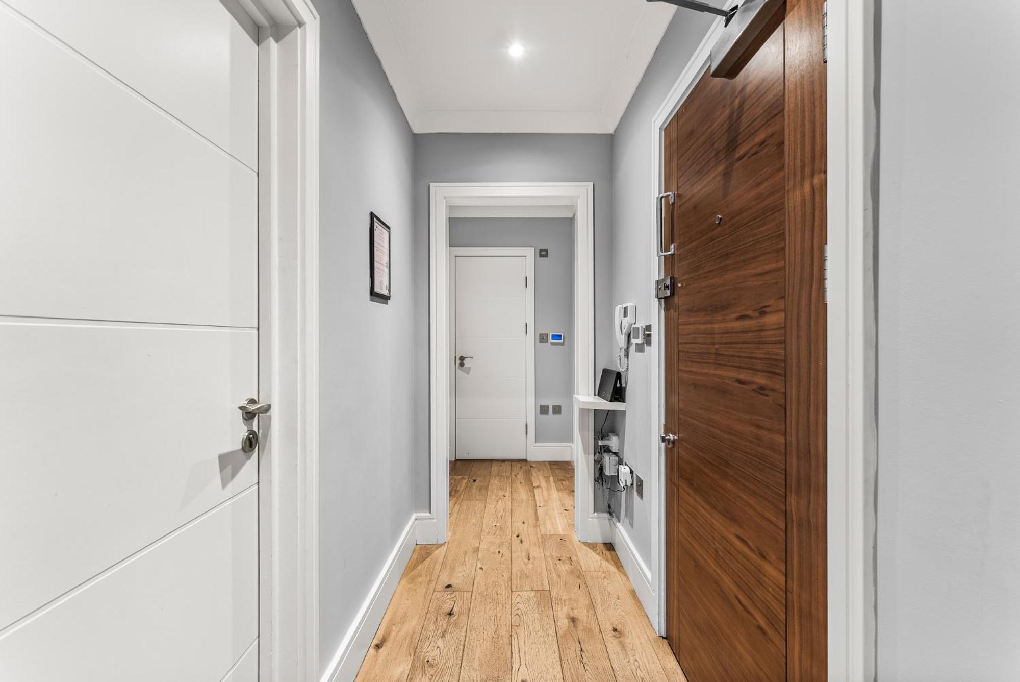 Comfortable City Centre Apartment For Contractors And Couples - City Centre Бристол Екстериор снимка